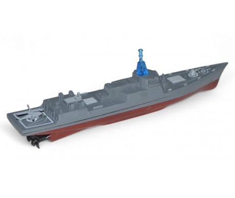 Военный корабль на радиоуправлении