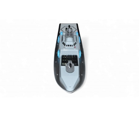 Радиоуправляемый корабль с посадочной площадкой