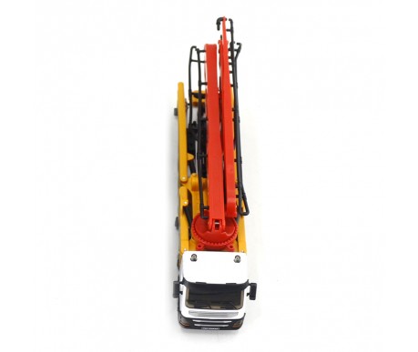 Металлический грузовик бетононасос HuiNa Toys 1:50 - HN1709-RED