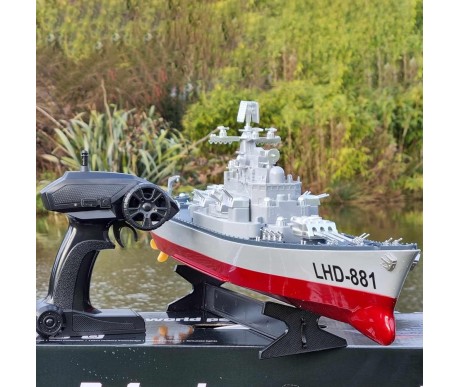 Радиоуправляемый военный корабль линкор 1:360 - LHD-881