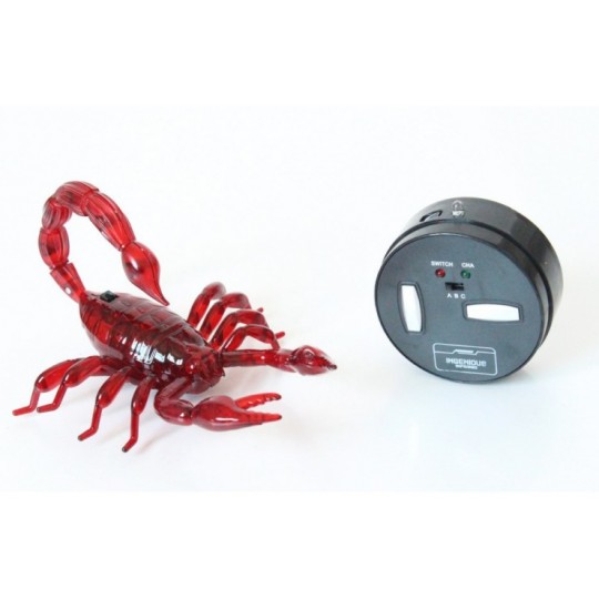 Радиоуправляемая игрушка-скорпион ИК-управление
